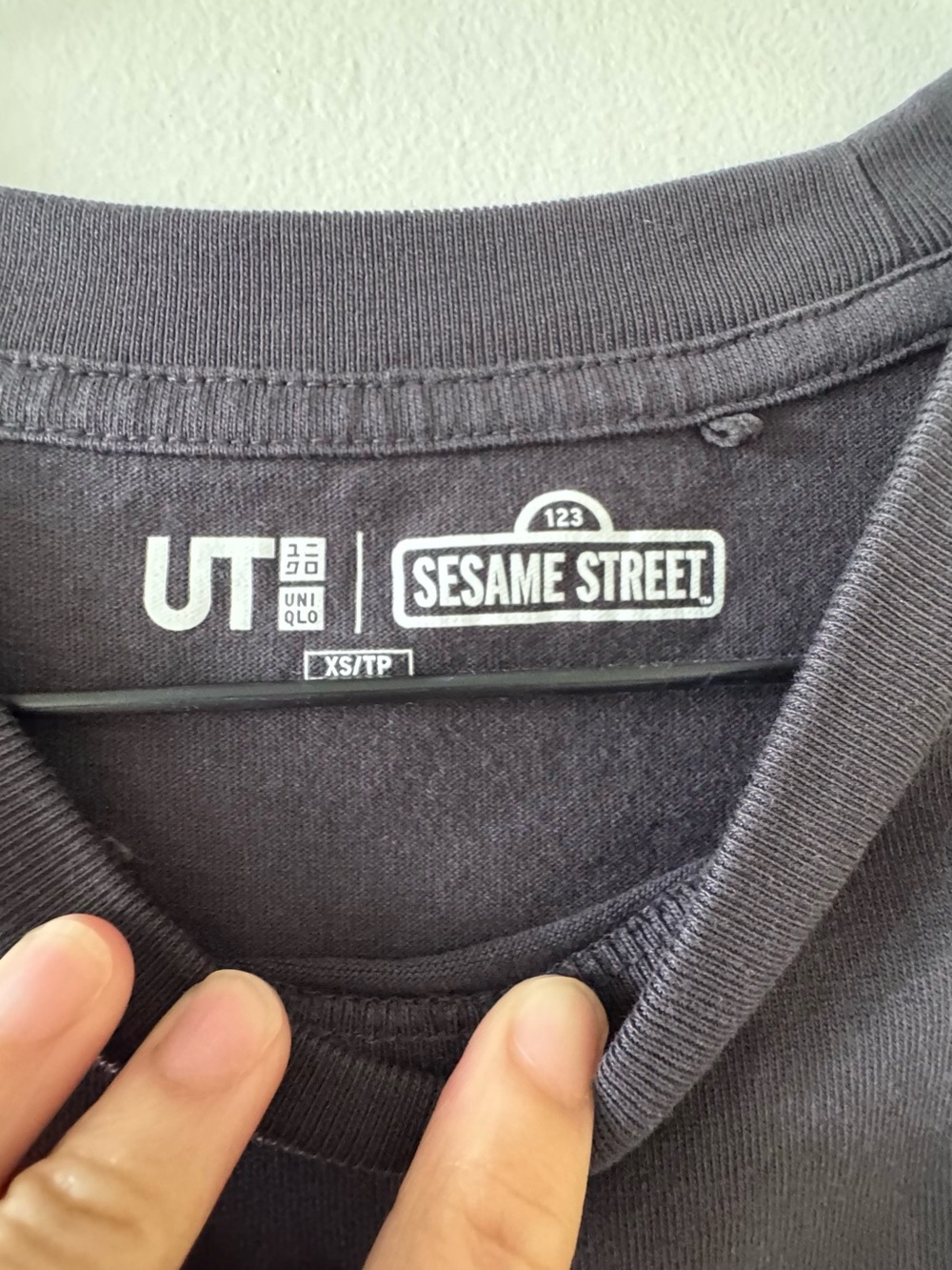 Uniqlo Sesame Street Logo Crewneck Tee - Charcoal Gray
